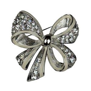 Vintage Nolan Miller Glamour Collection “Shining Spirit” Bow Brooch Silver Tone